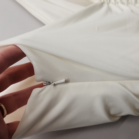 White dress NWT - Picture 5 of 8